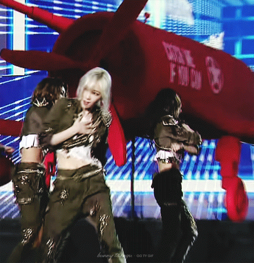 소녀시대) 춤선 비주얼 쩌는 태연 Check | 인스티즈