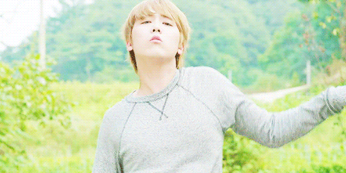 알고보면 춤선 장난아닌 남자아이돌.gif | 인스티즈