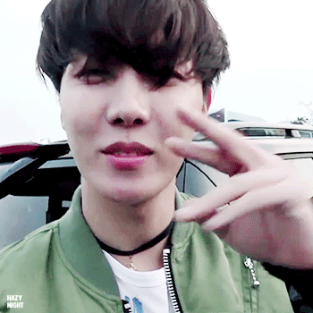 [방탄소년단/정호석] 무뚝뚝한 정호석 00 (부제 : 본격, 호석맘 사심 120% 함량) | 인스티즈