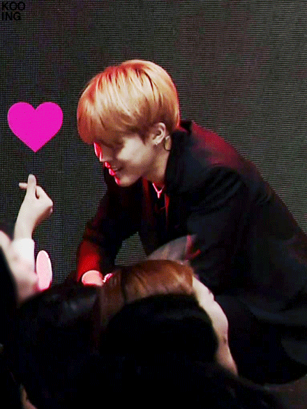 [방탄소년단] 골목길에서 처음 만난 남자가 자기 집으로 오라고 하네요♡1 | 인스티즈