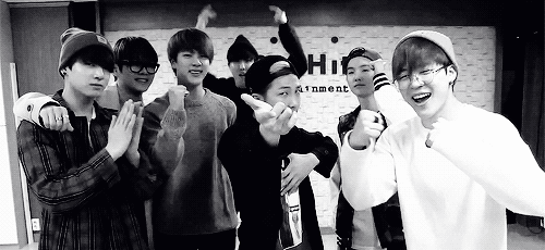 [방탄소년단] 방PD님이 선물로 준 반인반수 김 탄소 길들이기 01 | 인스티즈