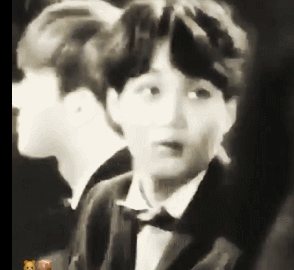 시상식에서 밥 찾는 카이 | 인스티즈