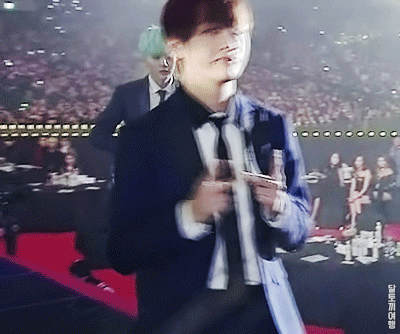 [방탄소년단/민윤기] 달동네 사는 음악하는 민윤기 X 달동네 사는 학생 OOO 13 | 인스티즈