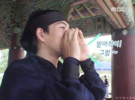 송일국이 싸인해주는 방법 | 인스티즈