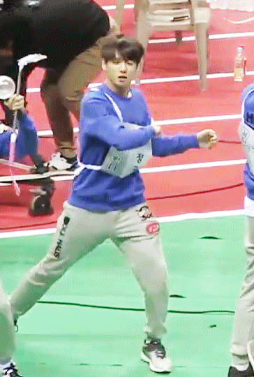 많은 사람들이 모르는 97오빠 아이돌의 막내美 | 인스티즈