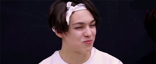 [세븐틴/홍일점] 도른자 남사친들 X 도른자 여사친 너봉썰 16 | 인스티즈