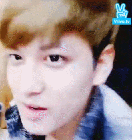 아이콘) 들이대는 바비와 거부하는 찬우 | 인스티즈