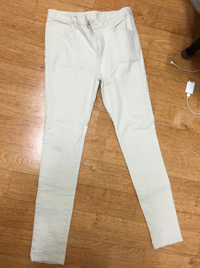 EBS문제집이랑 옷 팝니다 ㅎㅎ | 인스티즈