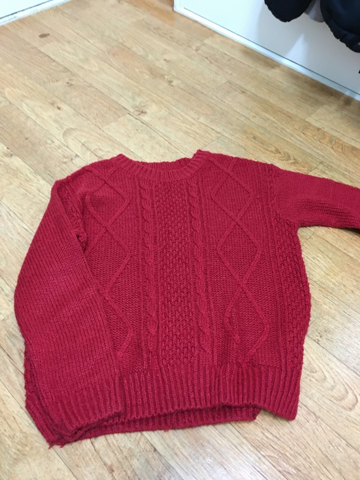 EBS문제집이랑 옷 팝니다 ㅎㅎ | 인스티즈