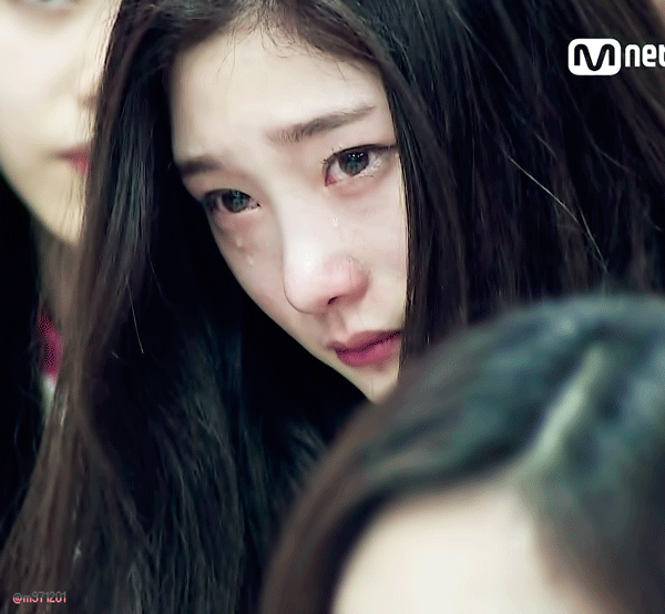 프로듀스101 눈물 참는 정채연.gif | 인스티즈