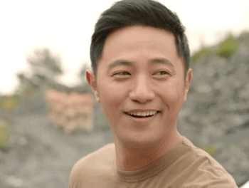 태양의후예) 박력 + 꿀떨어지는 모습은 서상사님 기본옵션이지말입니다.gif | 인스티즈