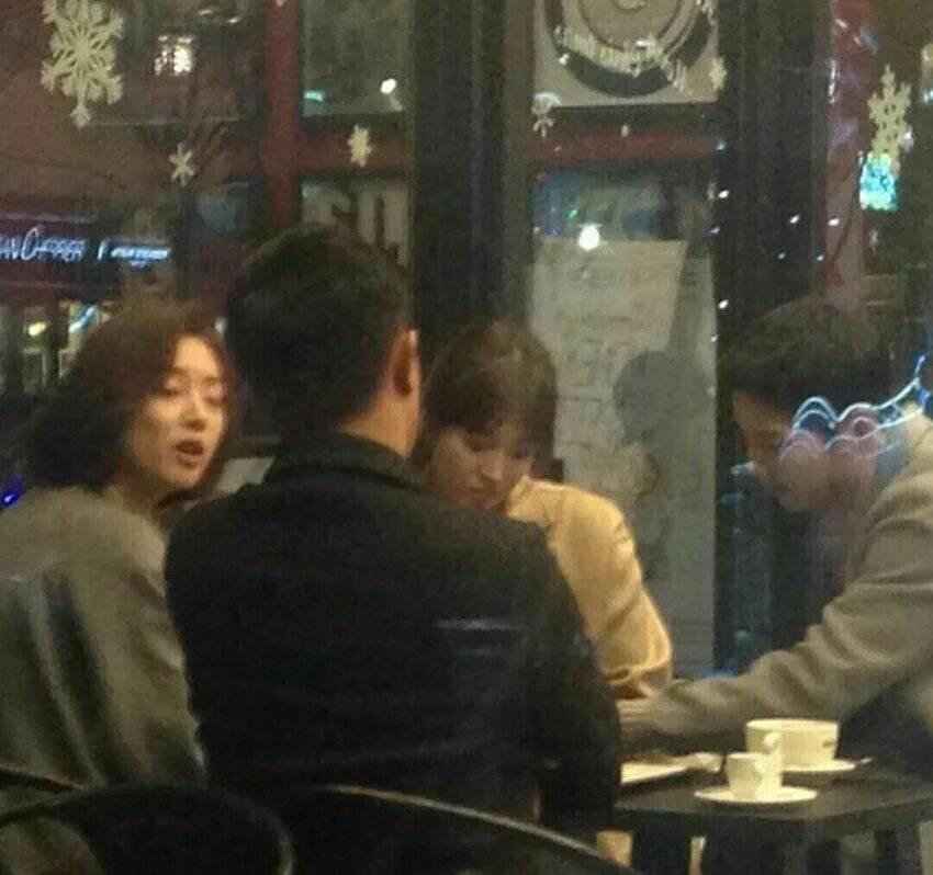 태양의후예) (ㅅㅍㅅㅍ)넷이서 데이트하는 사진 이거 아니야? | 인스티즈