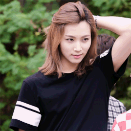 절대 흔하지 않은 어느 남돌의 머리 말리기ㅋㅋㅋㅋㅋㅋㅋ | 인스티즈