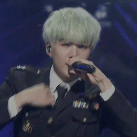 [방탄소년단/민윤기] 까칠한 탑배우 민윤기X민윤기 코디 김탄소 01 | 인스티즈