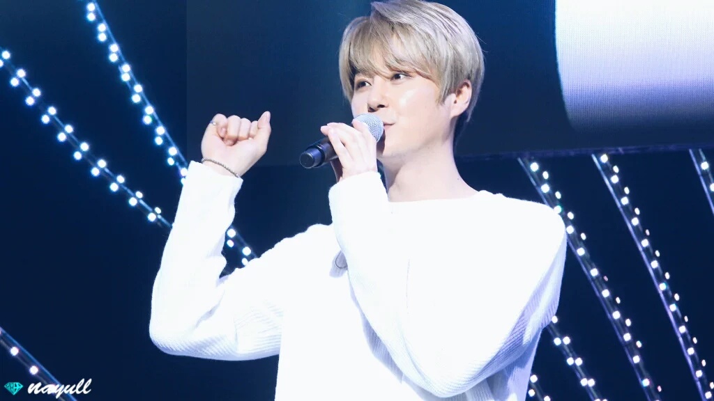 댄서가 말하는 한 남자그룹의 성격.txt | 인스티즈