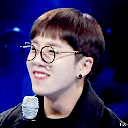 텍스트만봐도 팬들 동공지진나는 오늘 인기가요 남돌친목ㅋㅋ | 인스티즈