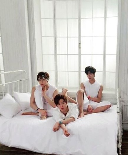 비정상회담) 그냥 막 해맑은 영혼 유타 ㅋㅋㅋㅋ 두 그릇먹었어요 아침부터 ㅋㅋㅋ | 인스티즈