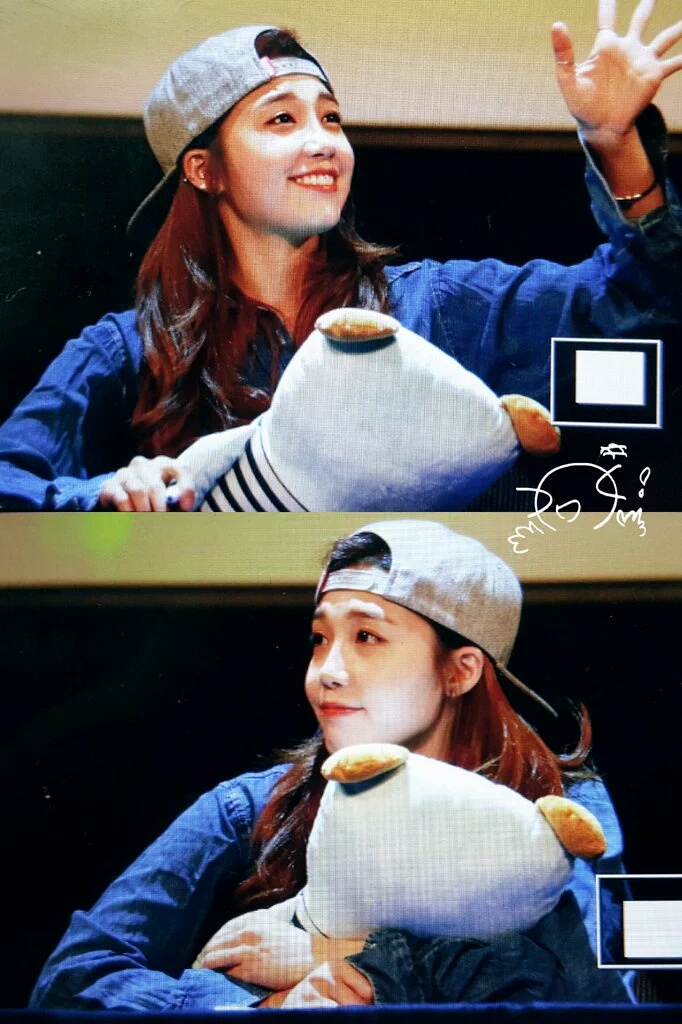 스냅백 쓴 정은지 | 인스티즈