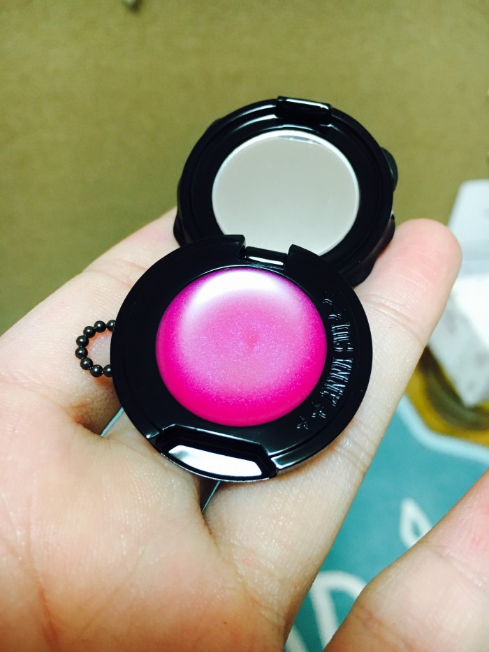 어버이날이라서 오늘만 이 가격에 팝니당!! 바비브라운 쿠션/베네피트 이지이스트 누드 에버/입생로랑 틴트11호/바닐라코 씨씨크림/로레알 루센트 비비 에센스/안나수이 미니루즈 | 인스티즈