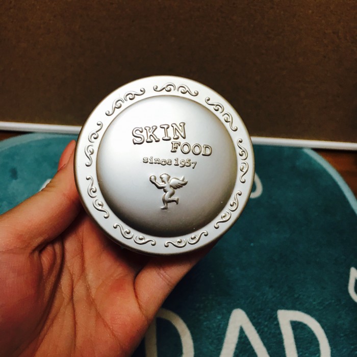 어버이날이라서 오늘만 이 가격에 팝니당!! 바비브라운 쿠션/베네피트 이지이스트 누드 에버/입생로랑 틴트11호/바닐라코 씨씨크림/로레알 루센트 비비 에센스/안나수이 미니루즈 | 인스티즈