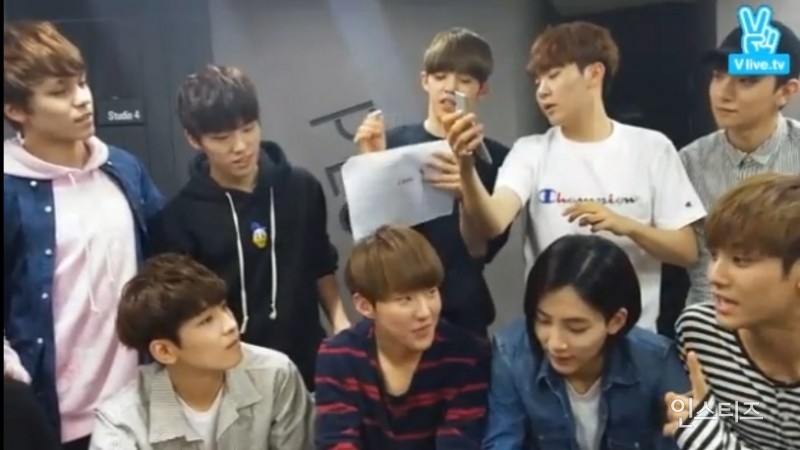 계산기 하나 가지고도 잘 노는 아이돌.svt | 인스티즈