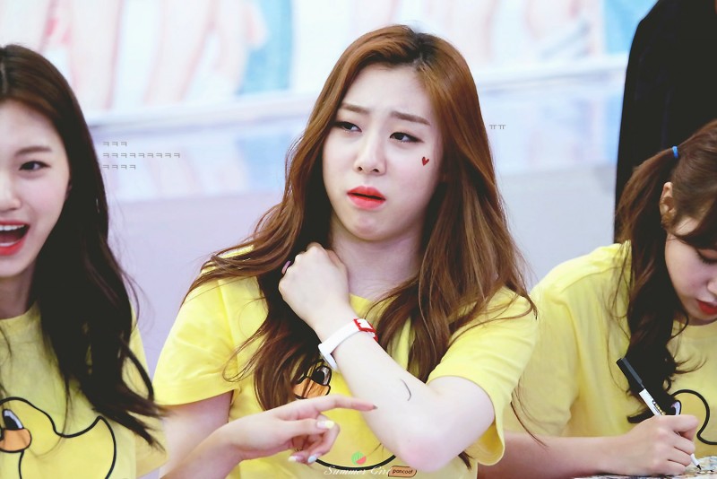 아이오아이의 톰과제리.jpg | 인스티즈