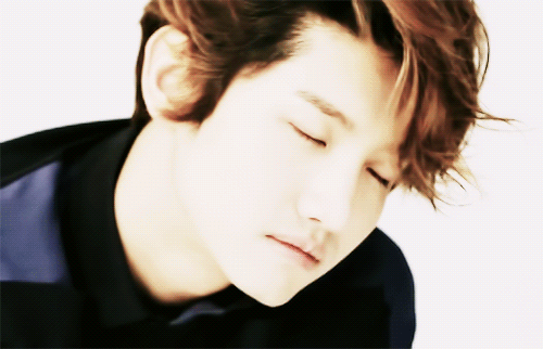 같은 멤버가 인정한 원래 눈이 예쁜 멤버 | 인스티즈