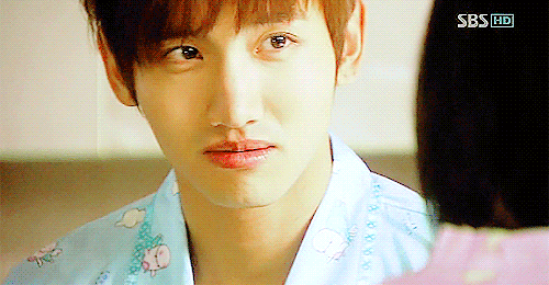 같은 멤버가 인정한 원래 눈이 예쁜 멤버 | 인스티즈