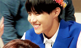 [방탄소년단] 방PD님이 선물로 준 반인반수 김 탄소 길들이기 01 | 인스티즈