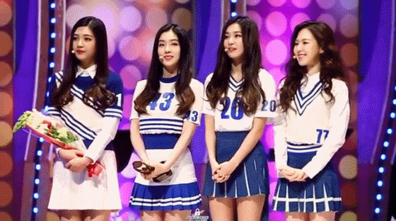 데뷔 초 무대의상이 제일 예뻤다는 아이돌그룹 | 인스티즈
