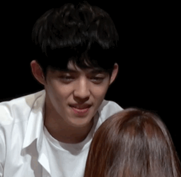 [세븐틴/우지] 따돌림당하는 너 X 눈치 갑 회장 이지훈 | 인스티즈