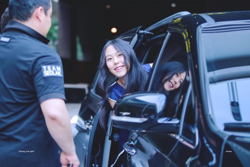 데뷔 후 처음으로 아이돌급 덕후몰이 중인 연예인.jpg | 인스티즈