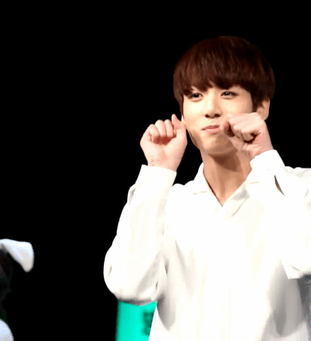 [방탄소년단/전정국] 반인반도 아기 복숭아 꾸기.02 | 인스티즈