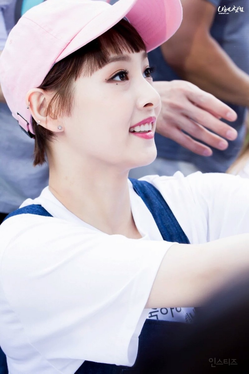 머리가 점점짧아져서 대머리될까봐 걱정되는 여돌 | 인스티즈