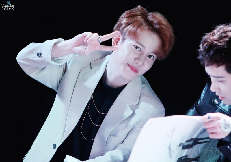 방금 멤버에게 맞춤법 지적 당한 아이돌 ㅋㅋㅋㅋㅋ | 인스티즈