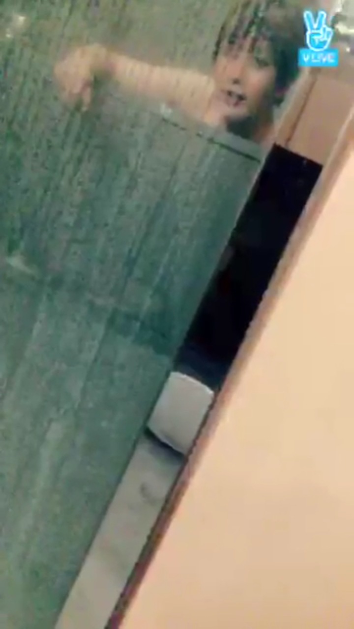 음주, 알몸 브이앱 방송 한 아이돌 (현웃주의) | 인스티즈