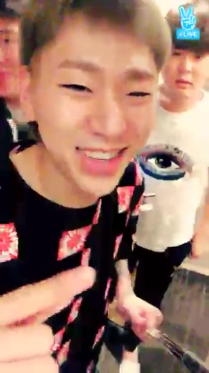 음주, 알몸 브이앱 방송 한 아이돌 (현웃주의) | 인스티즈