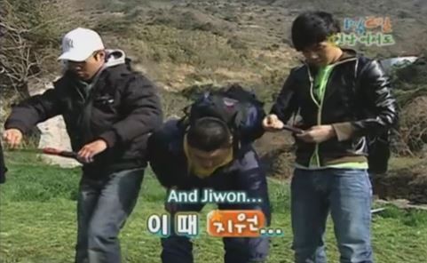 1박 2일 시즌 1 복습 중 - 누가 더 니가 내가 더 유치할까 (feat. 은지원 승) | 인스티즈