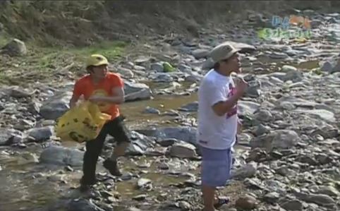 1박 2일 시즌 1 복습 중 - 2008년 레전드 물놀이 (feat.동강) | 인스티즈