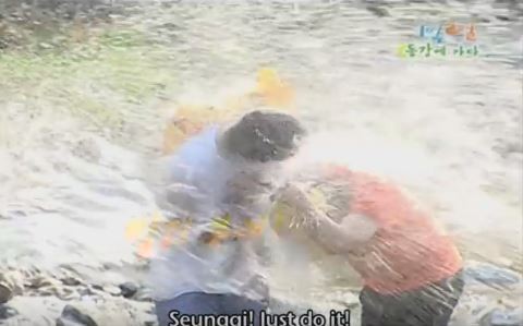 1박 2일 시즌 1 복습 중 - 2008년 레전드 물놀이 (feat.동강) | 인스티즈