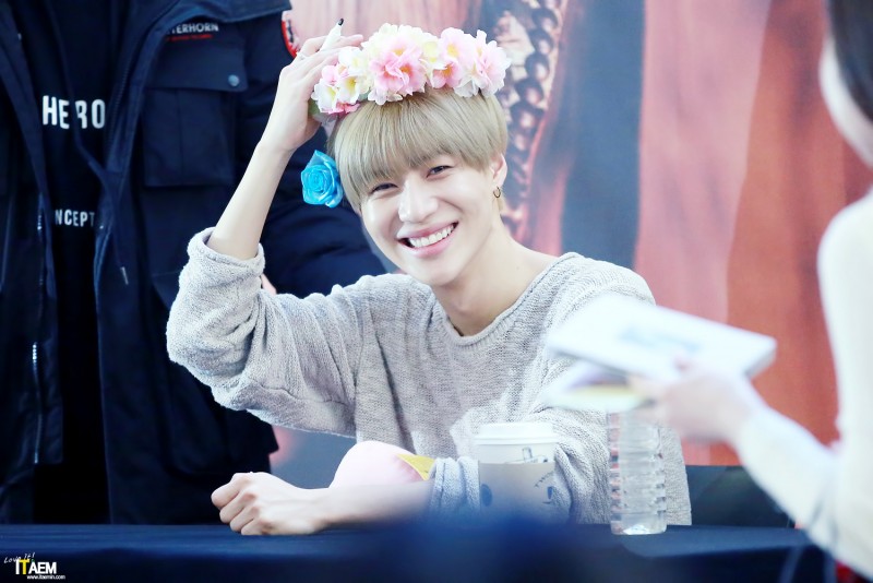 현장에서_팬들_부들부들하게_만드는_태민.jpg | 인스티즈