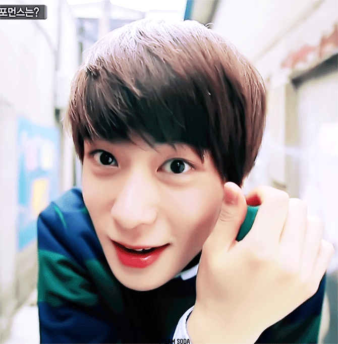 대놓고 썸 타고 있는 아이돌 | 인스티즈