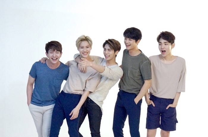 어떤광고든 청량함으로 만들기 장인들 | 인스티즈