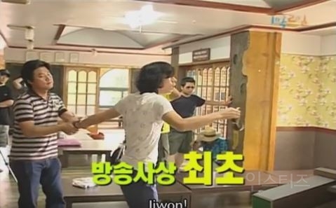 1박 2일 시즌 1 복습 중 - 유호진 PD의 첫 등장 | 인스티즈