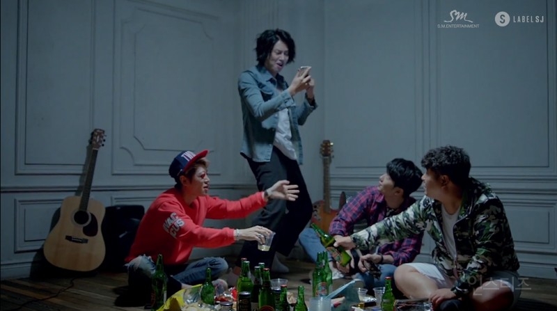 뮤비 감독이 아이돌이면 생기는일ㅋㅋㅋㅋㅋㅋㅋㅋ | 인스티즈