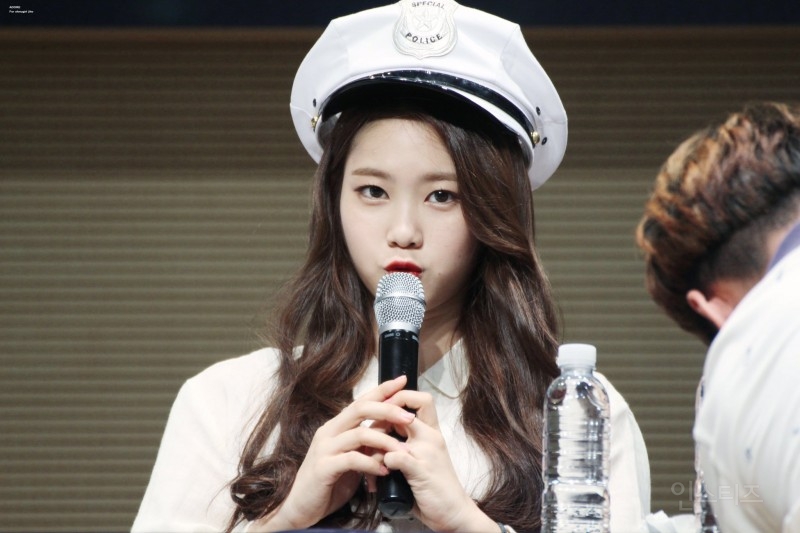 아이돌이 트위터에 여러 장의 사진 한 번에 보여주고 싶을 때.jpg | 인스티즈