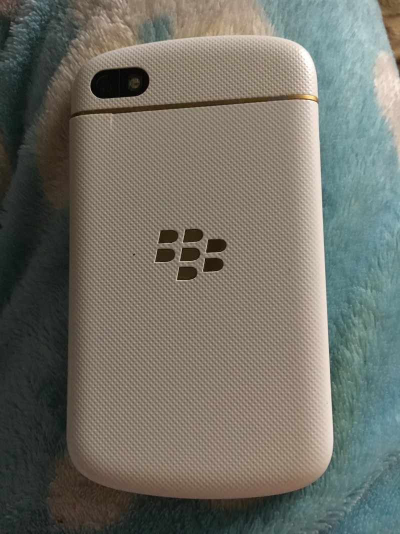 블랙베리q10 화이트 공기계 팝니다 | 인스티즈