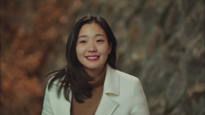 도깨비) 발캡쳐주의 나 이장면에서 놀랐음...고딩은탁이랑 성인은탁이 변화가 확 보여서 | 인스티즈