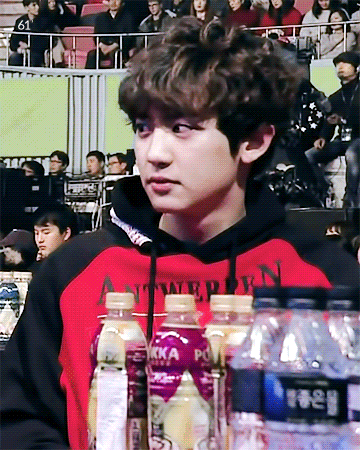 찬열이 언제쯤이면 이거 고칠 수 있을까... | 인스티즈