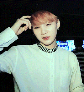 [방탄소년단/민윤기] 골목길의 계절 | 인스티즈